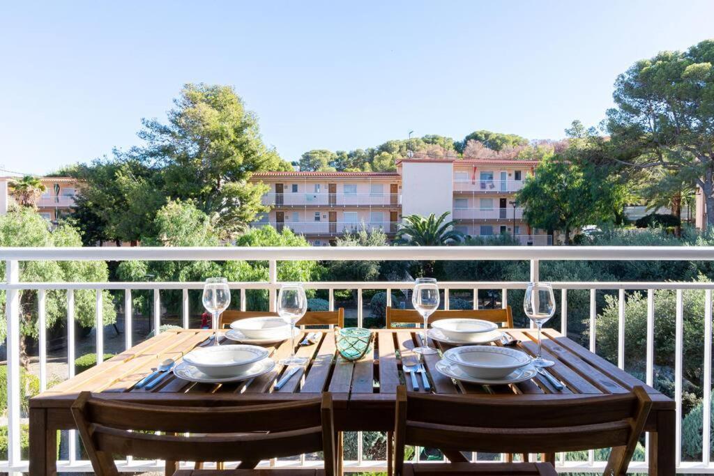 Privilegiado-Tarragona-50Mplaya-Wifi-Pool-Relax8 Экстерьер фото